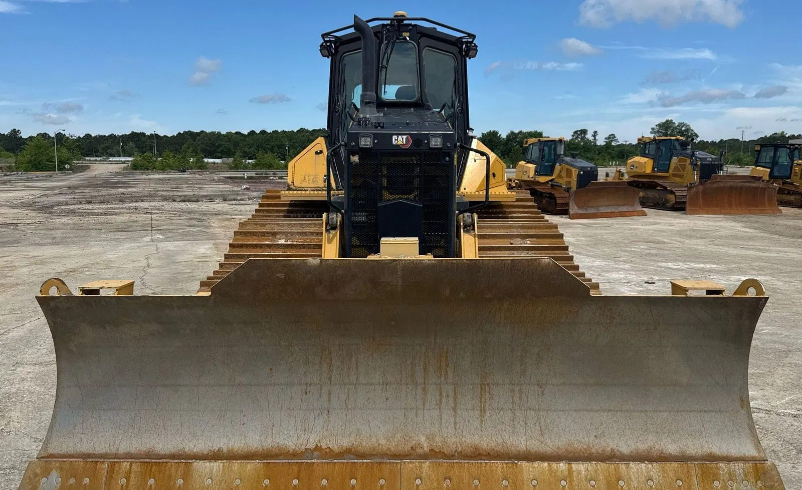 2024 Caterpillar D5