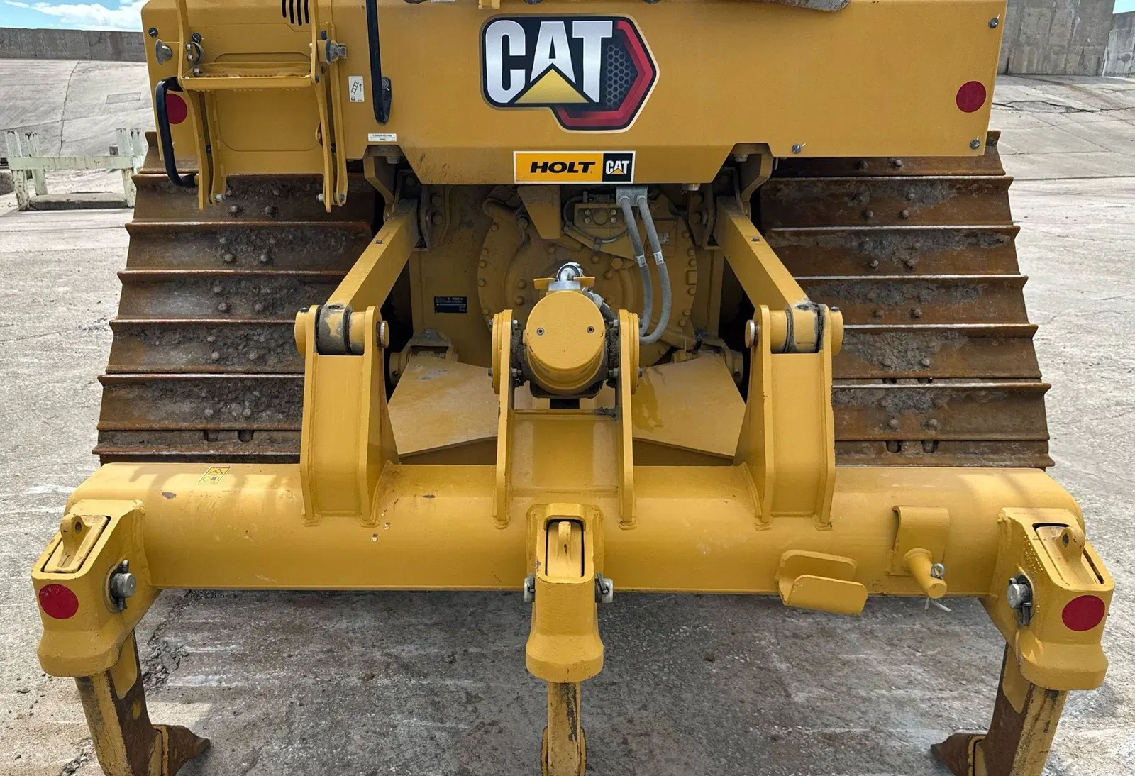 2024 Caterpillar D5