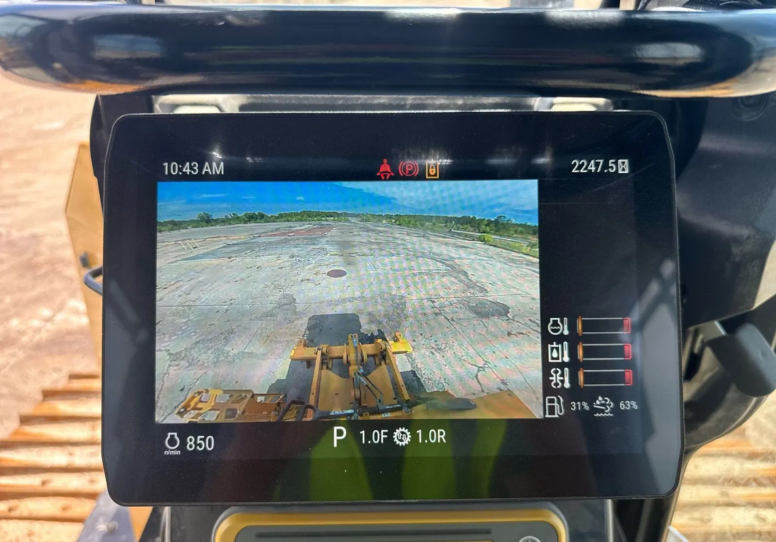 2024 Caterpillar D5