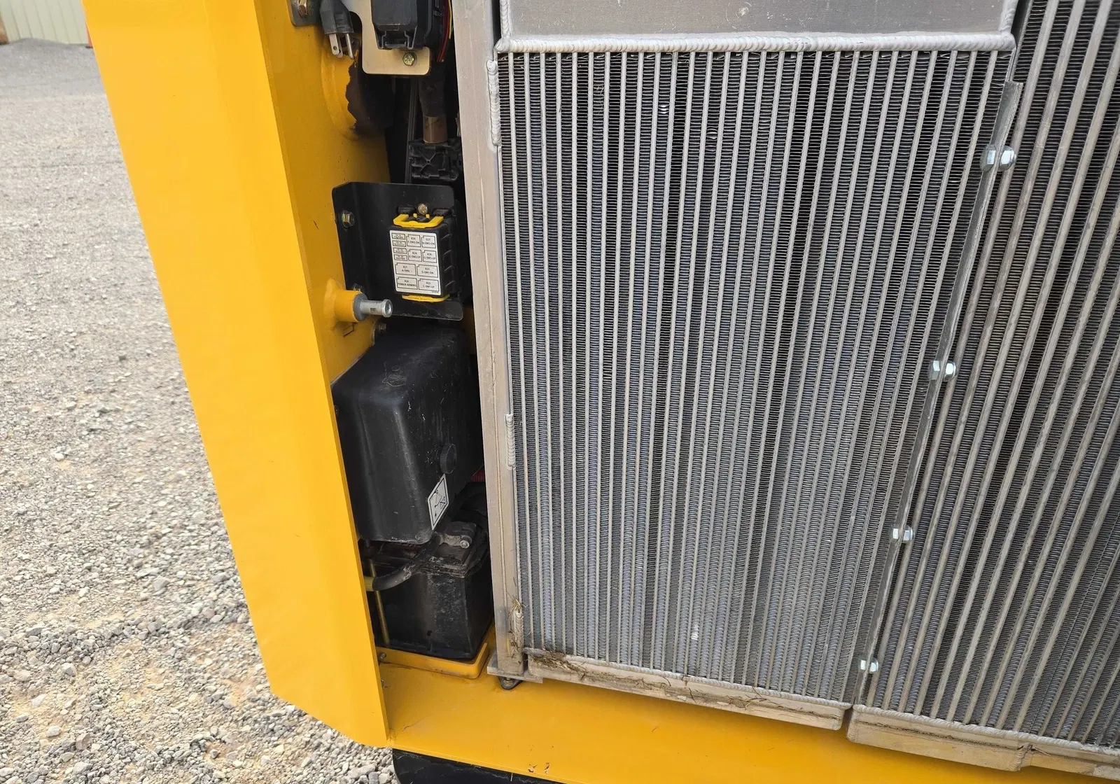 2023 Gehl VT320