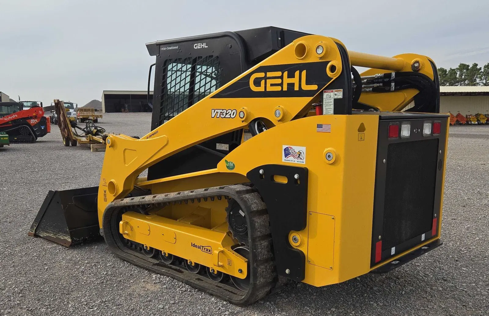 2023 Gehl VT320