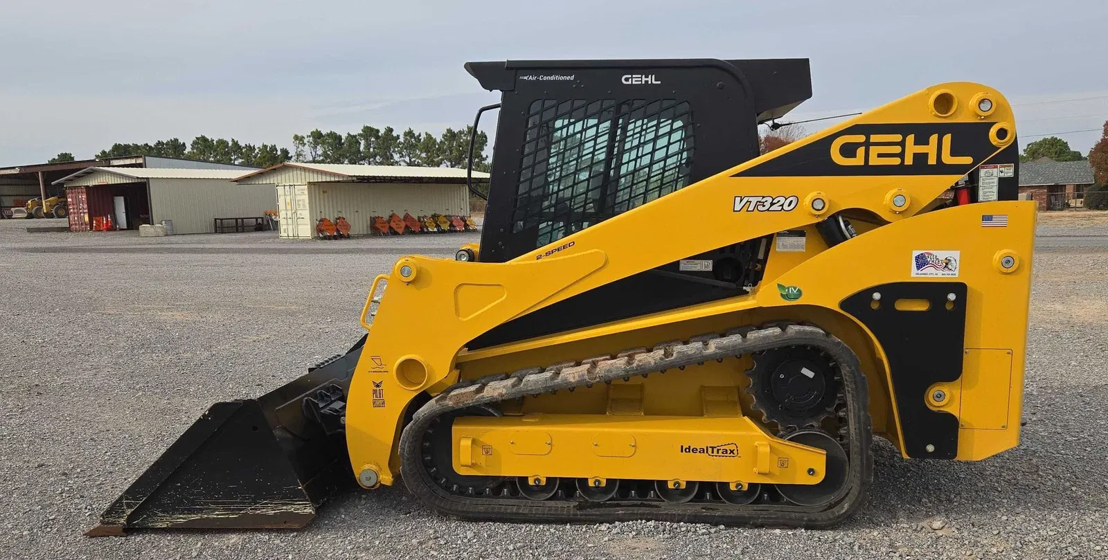 2023 Gehl VT320