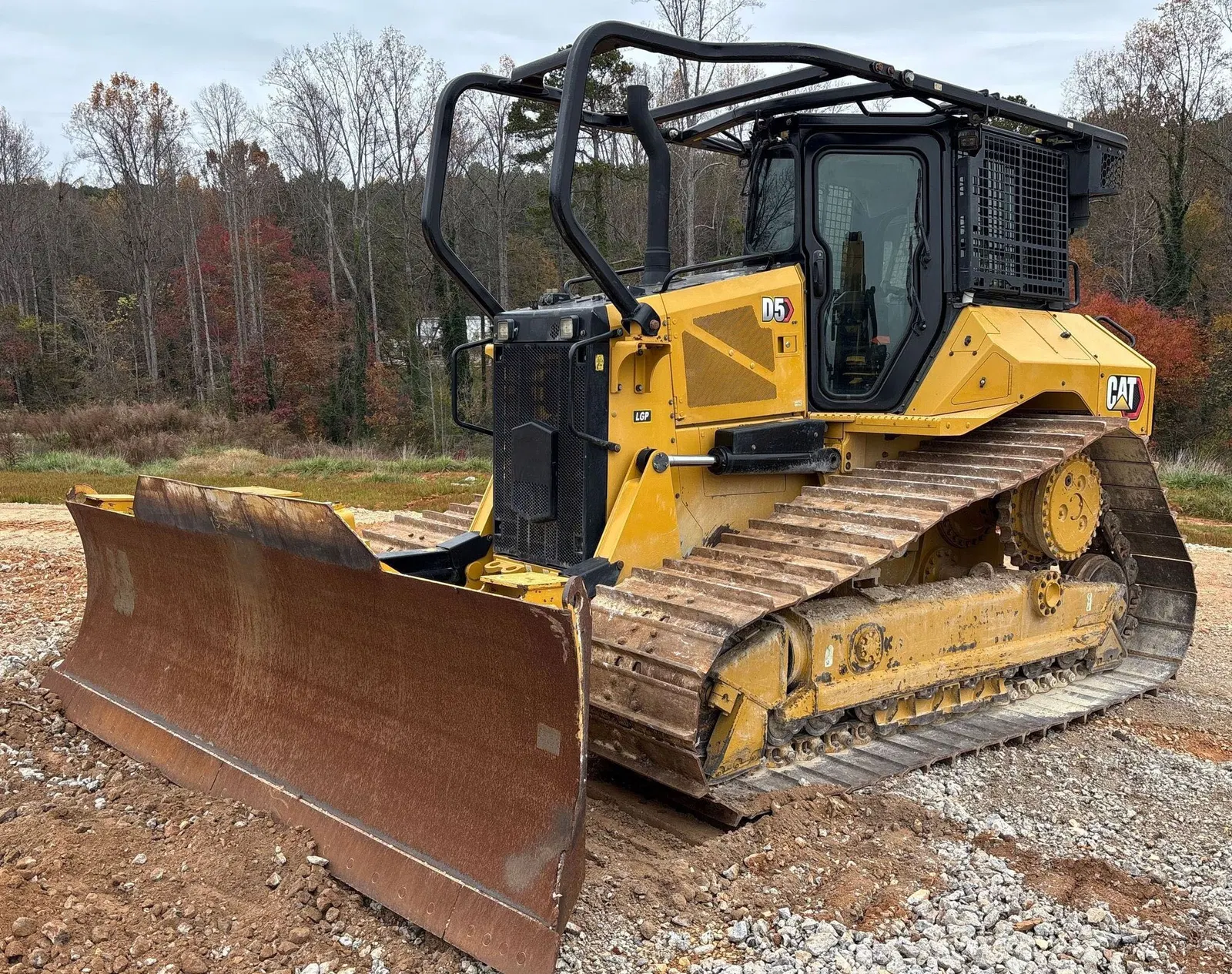 2021 Caterpillar D5