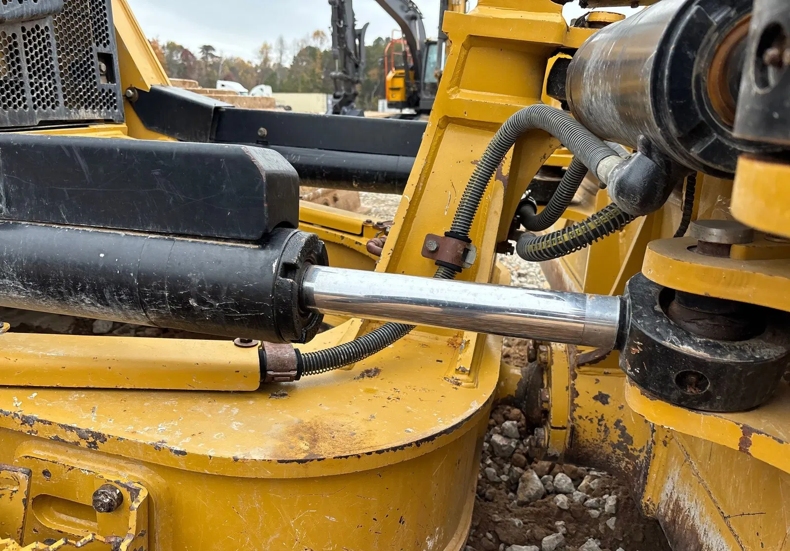 2021 Caterpillar D5