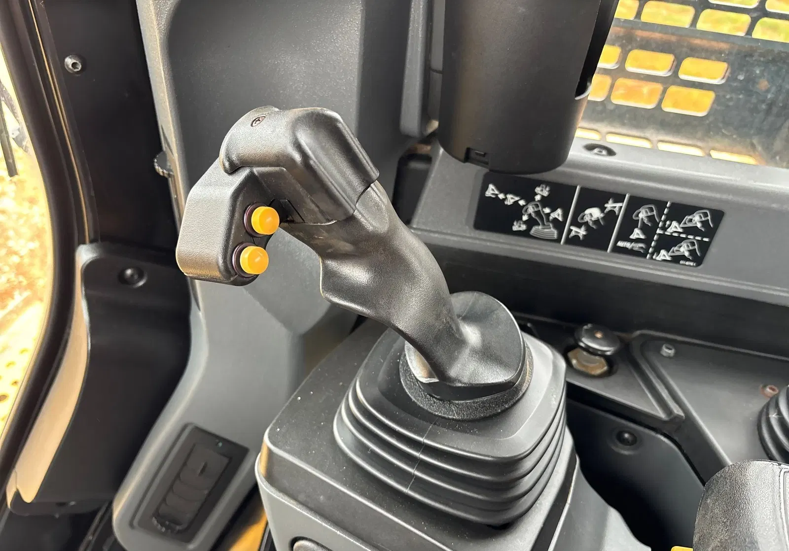 2021 Caterpillar D5