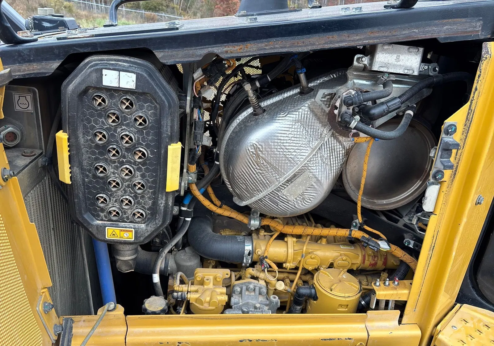 2021 Caterpillar D5