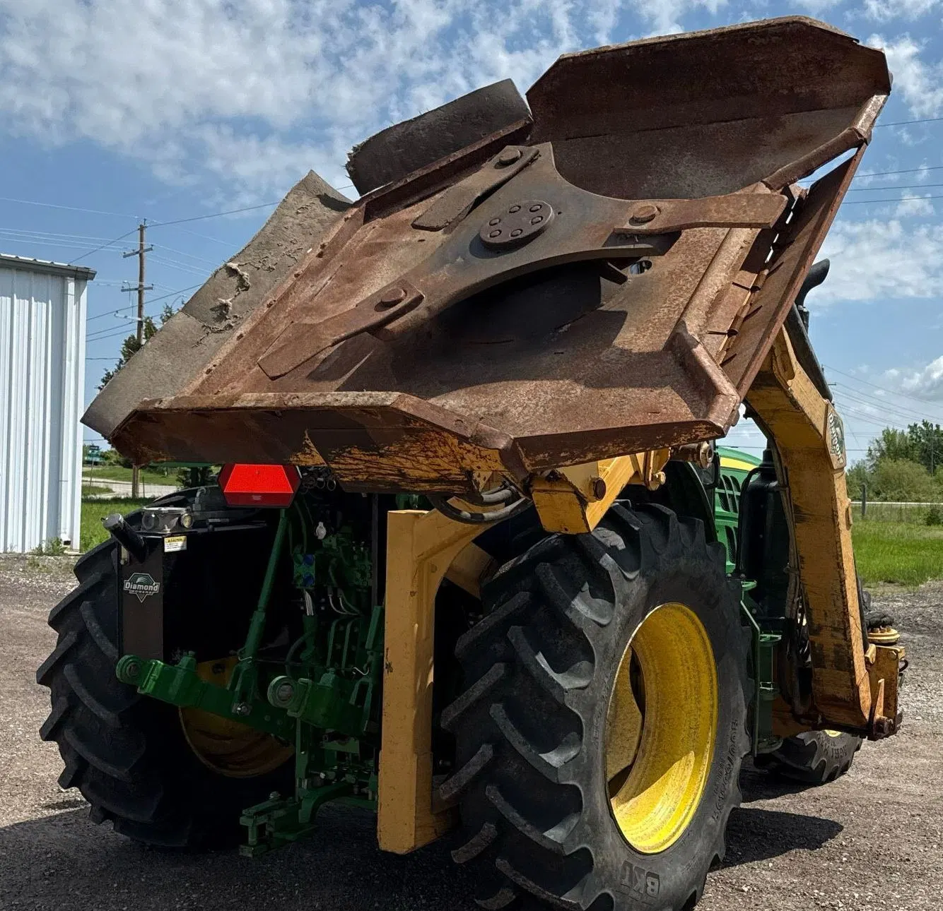2016 John Deere 6110M