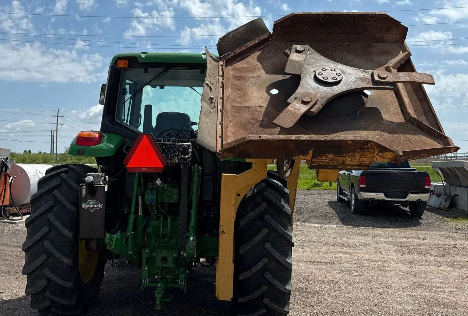 2016 John Deere 6110M