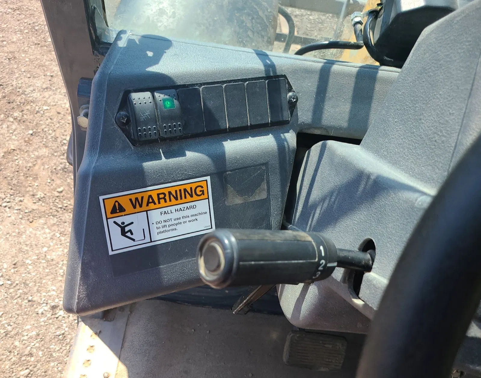 2018 Gehl DL1240
