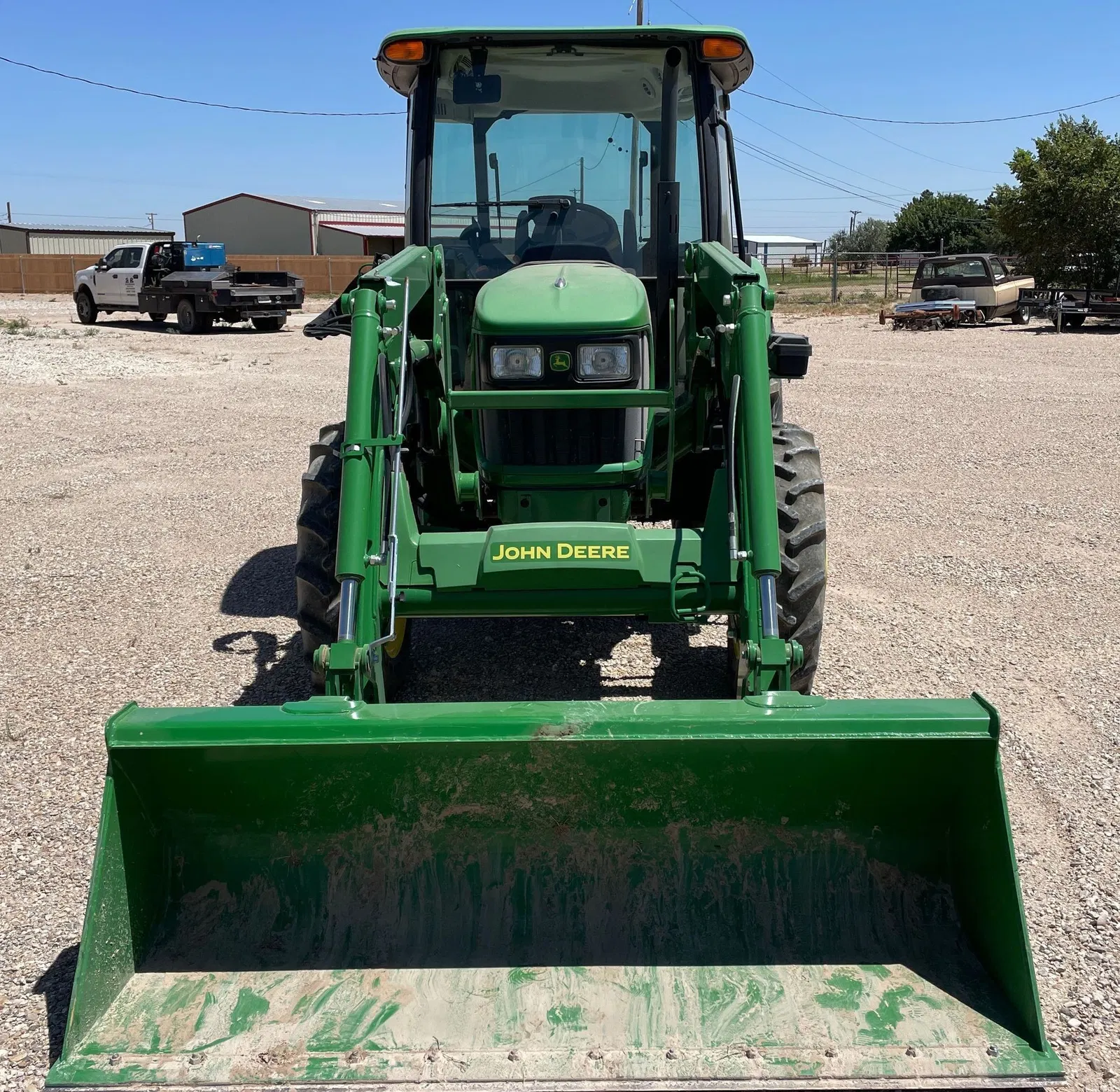 2018 John Deere 5075E