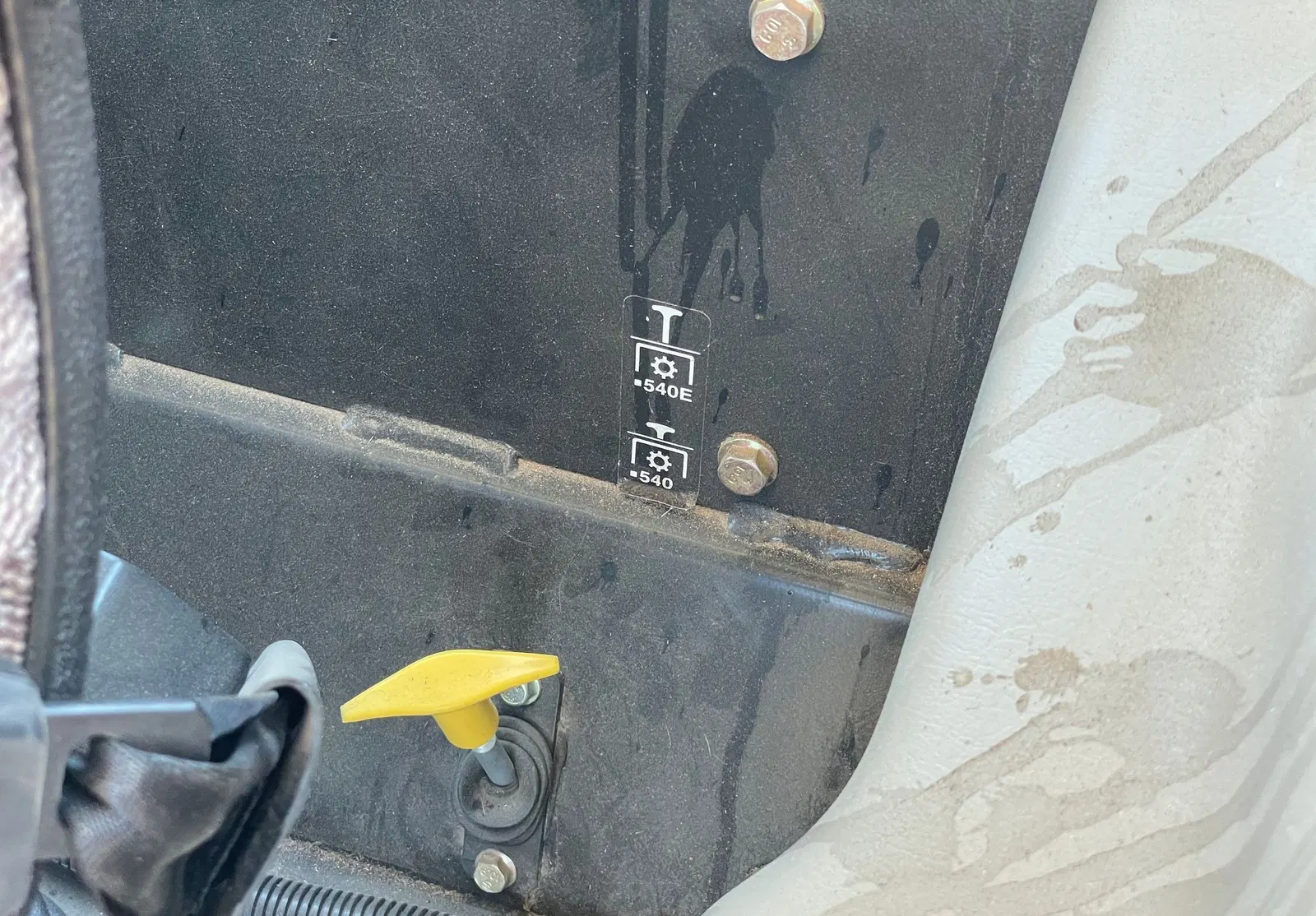 2018 John Deere 5075E