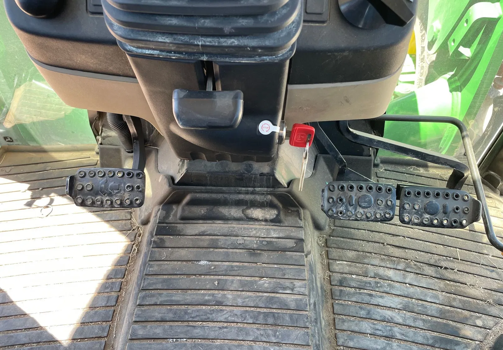 2018 John Deere 5075E