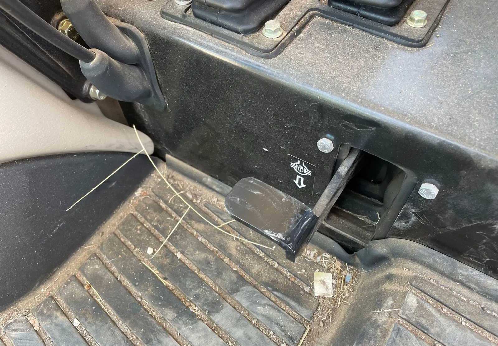 2018 John Deere 5075E