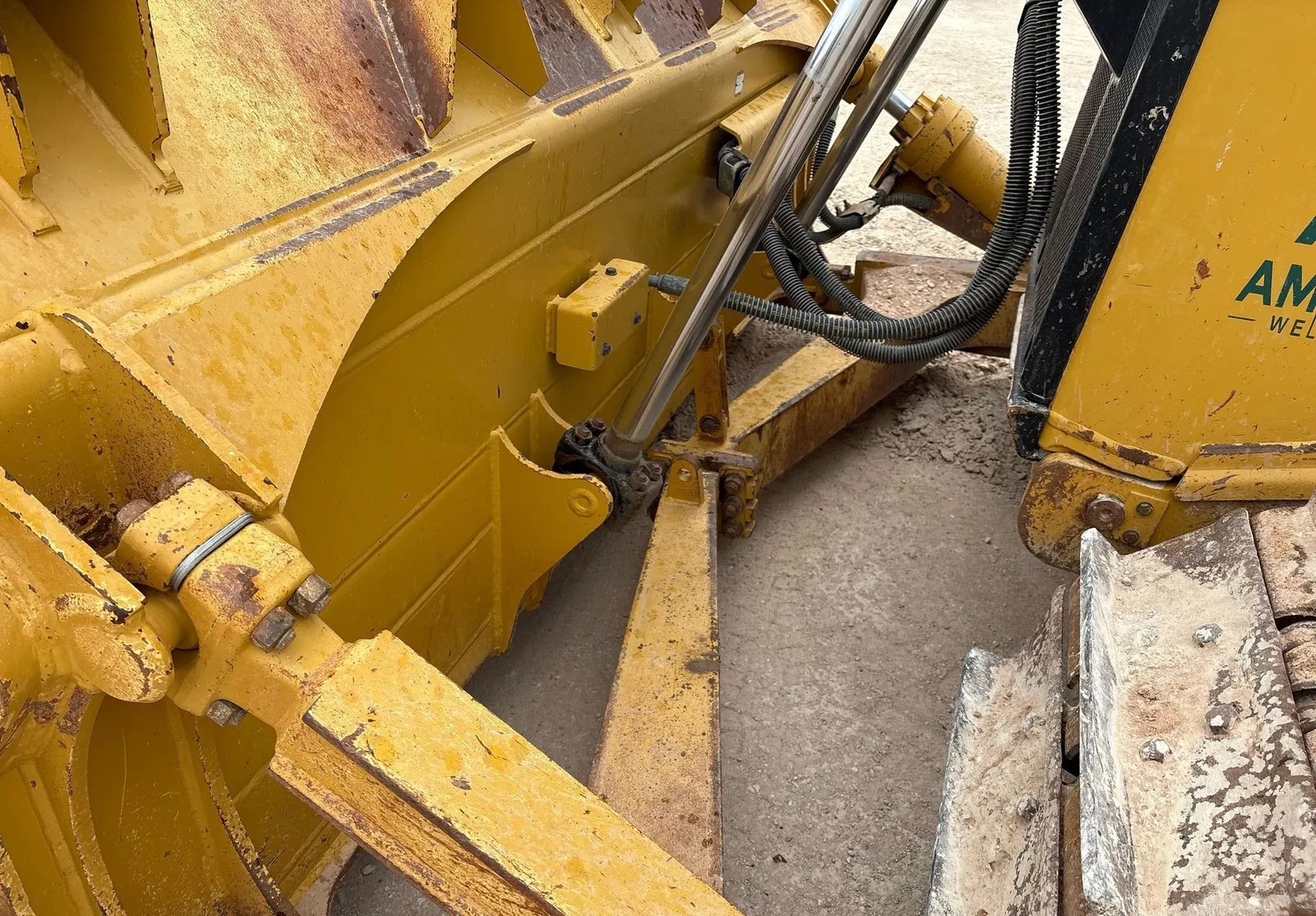 2020 Caterpillar D6