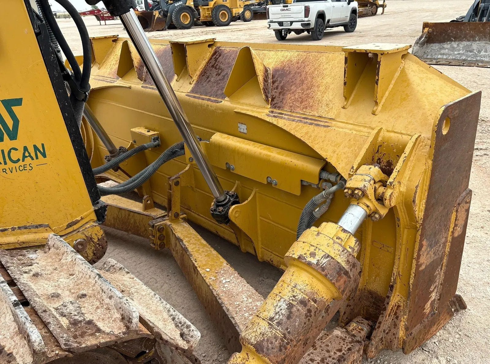 2020 Caterpillar D6
