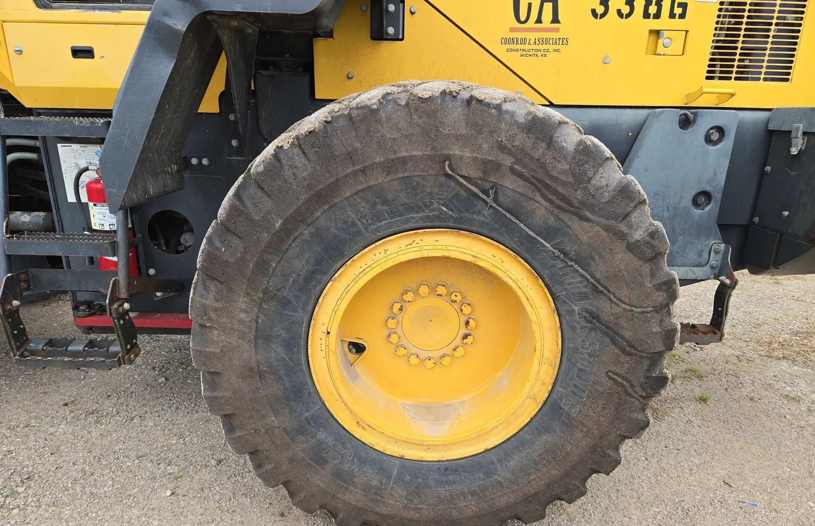 2015 Komatsu WA320-7