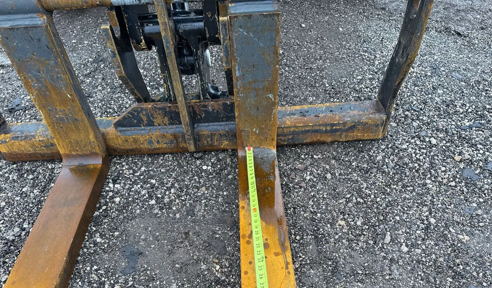 2019 JLG 1255