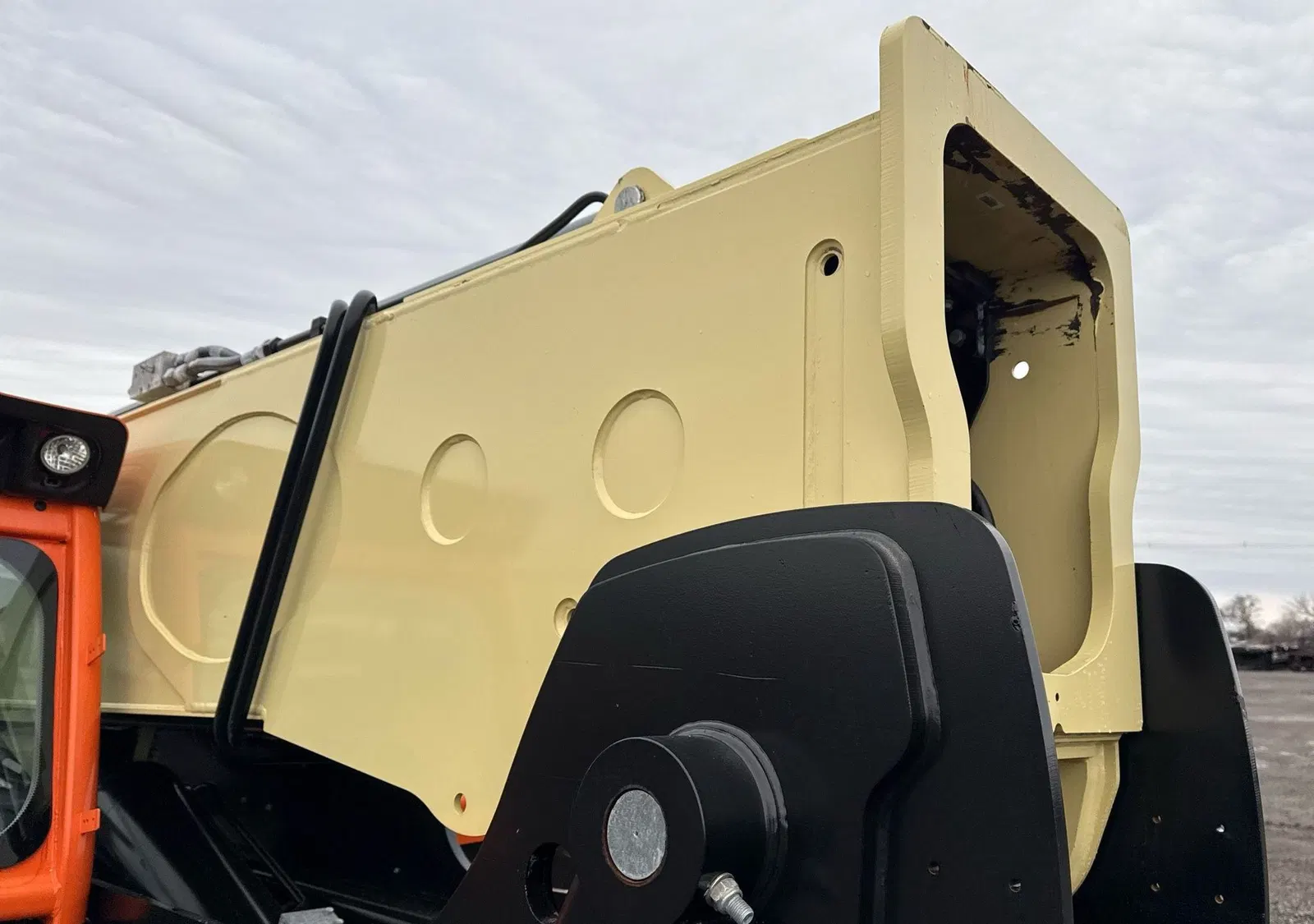 2019 JLG 1255