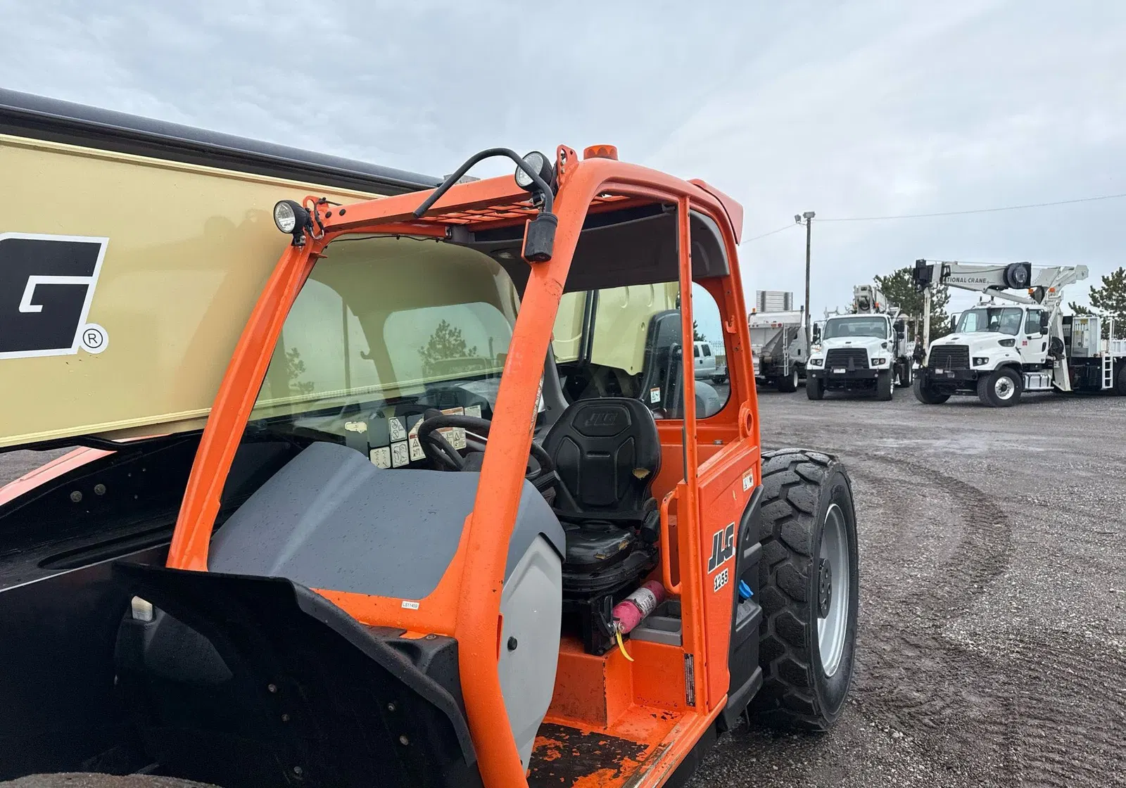 2019 JLG 1255