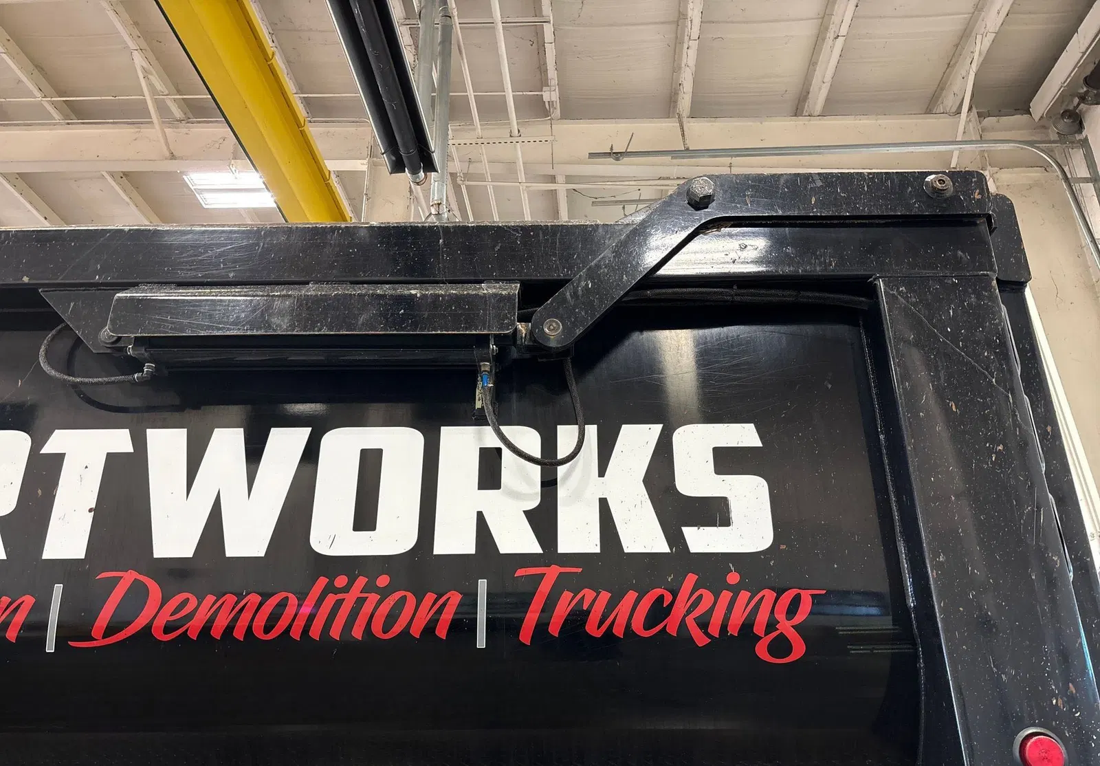 2025 Peterbilt 567