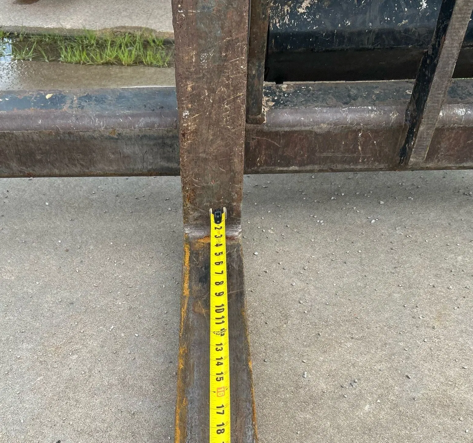 2012 Caterpillar TL943