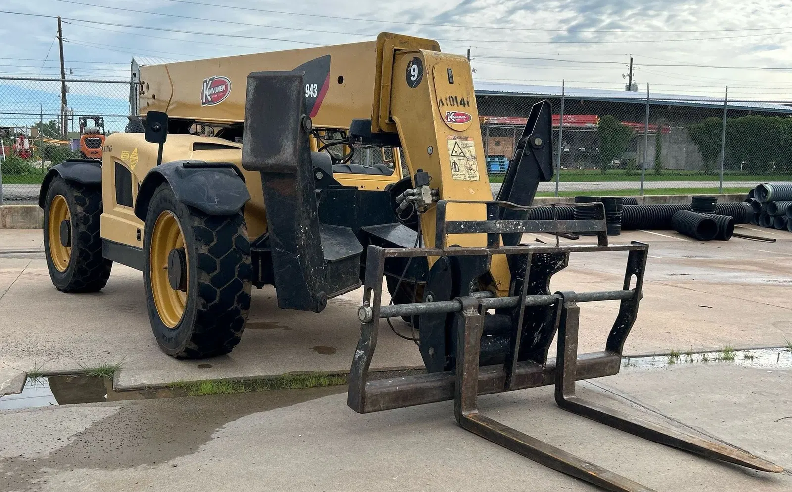 2012 Caterpillar TL943