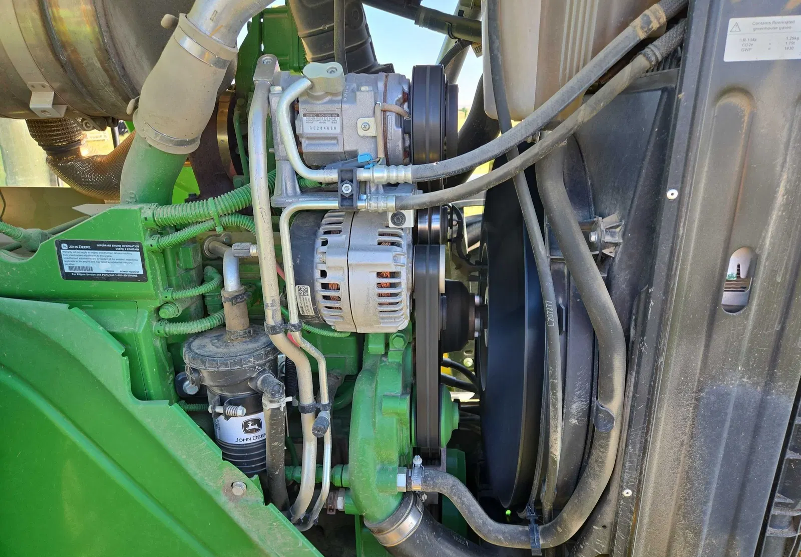 2021 John Deere 6175R