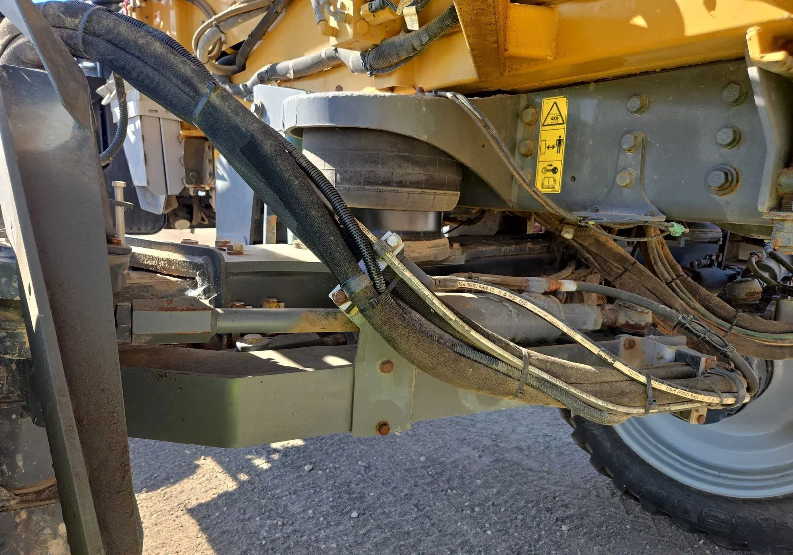 2020 Rogator RG1300C
