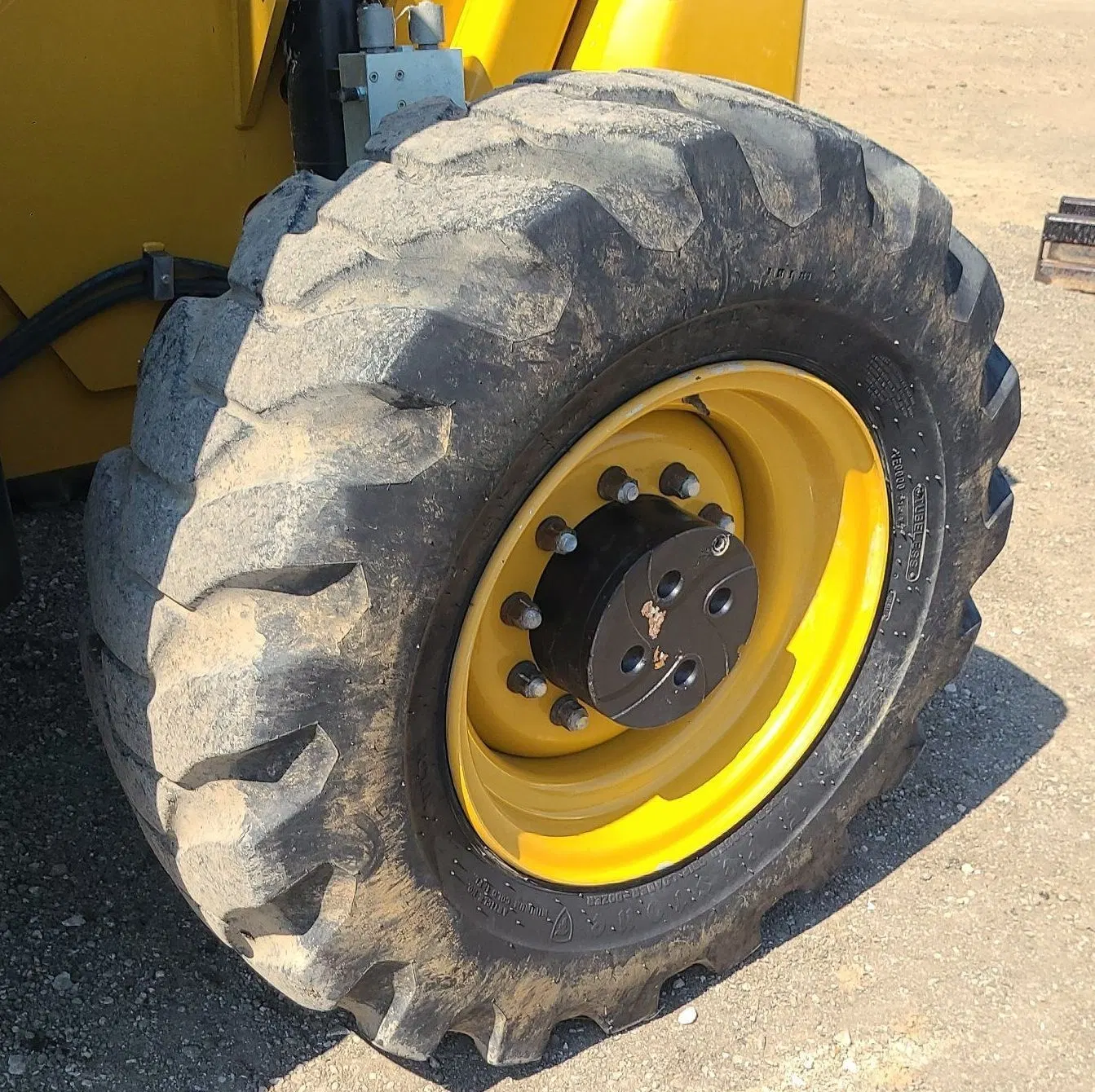 2017 Caterpillar TL1255D