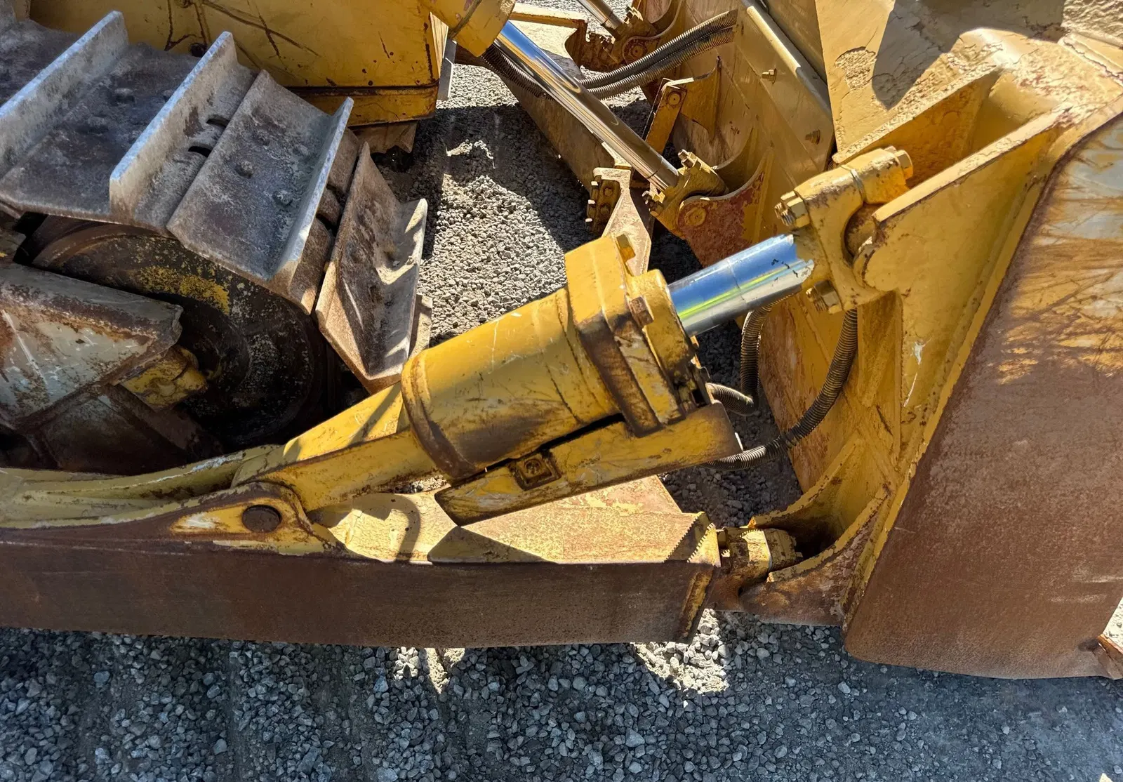 2017 Caterpillar D6N