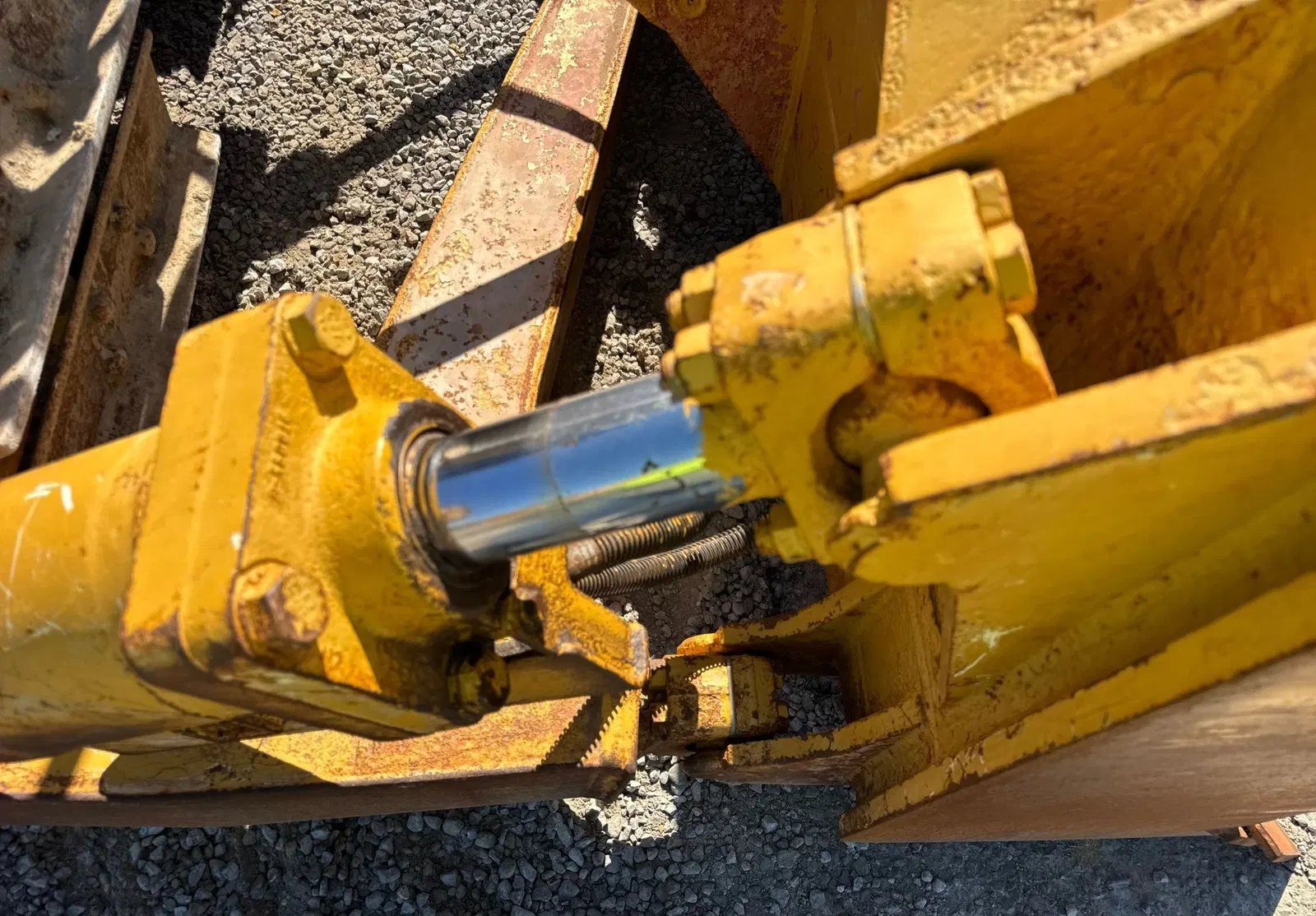 2017 Caterpillar D6N