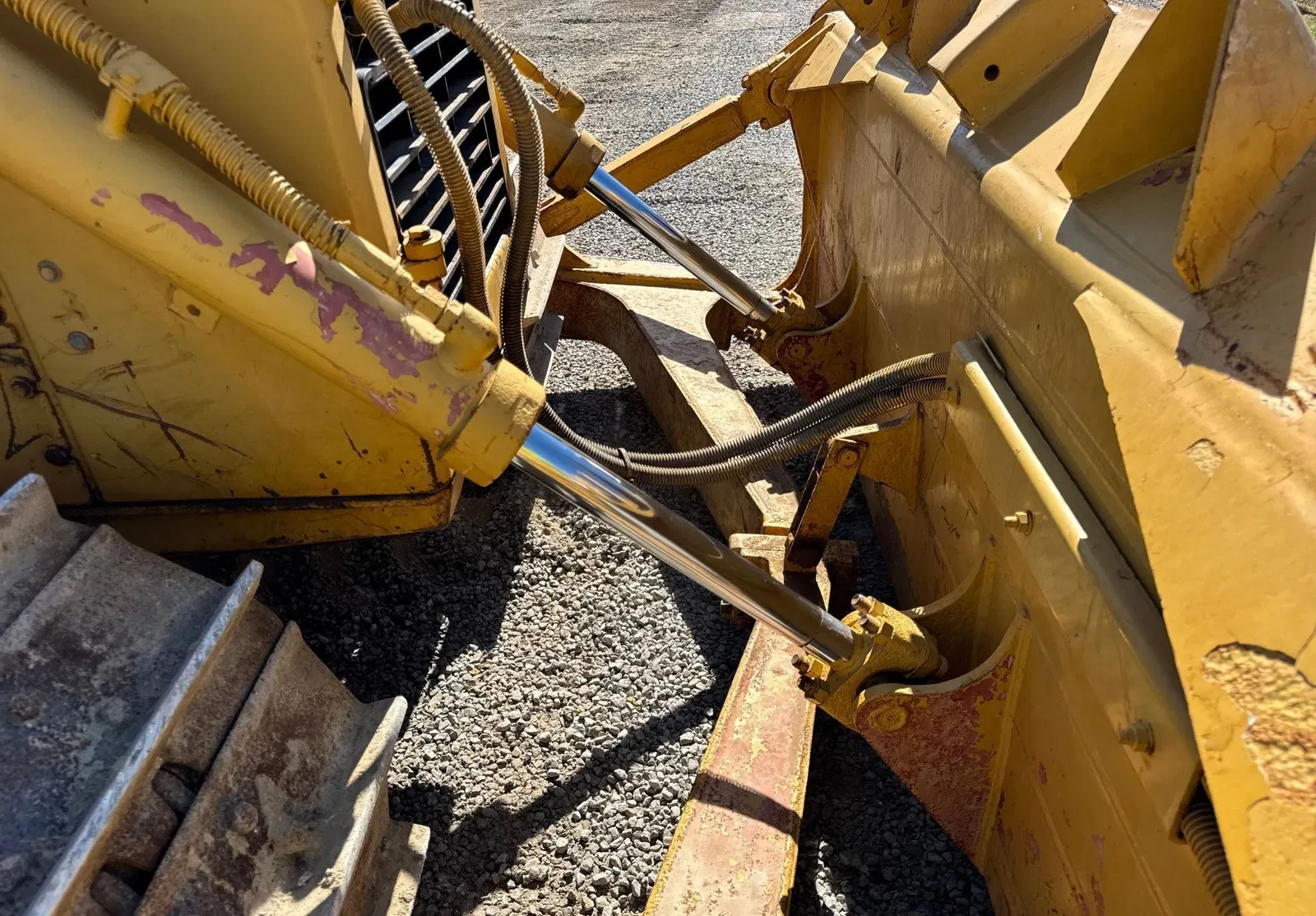 2017 Caterpillar D6N