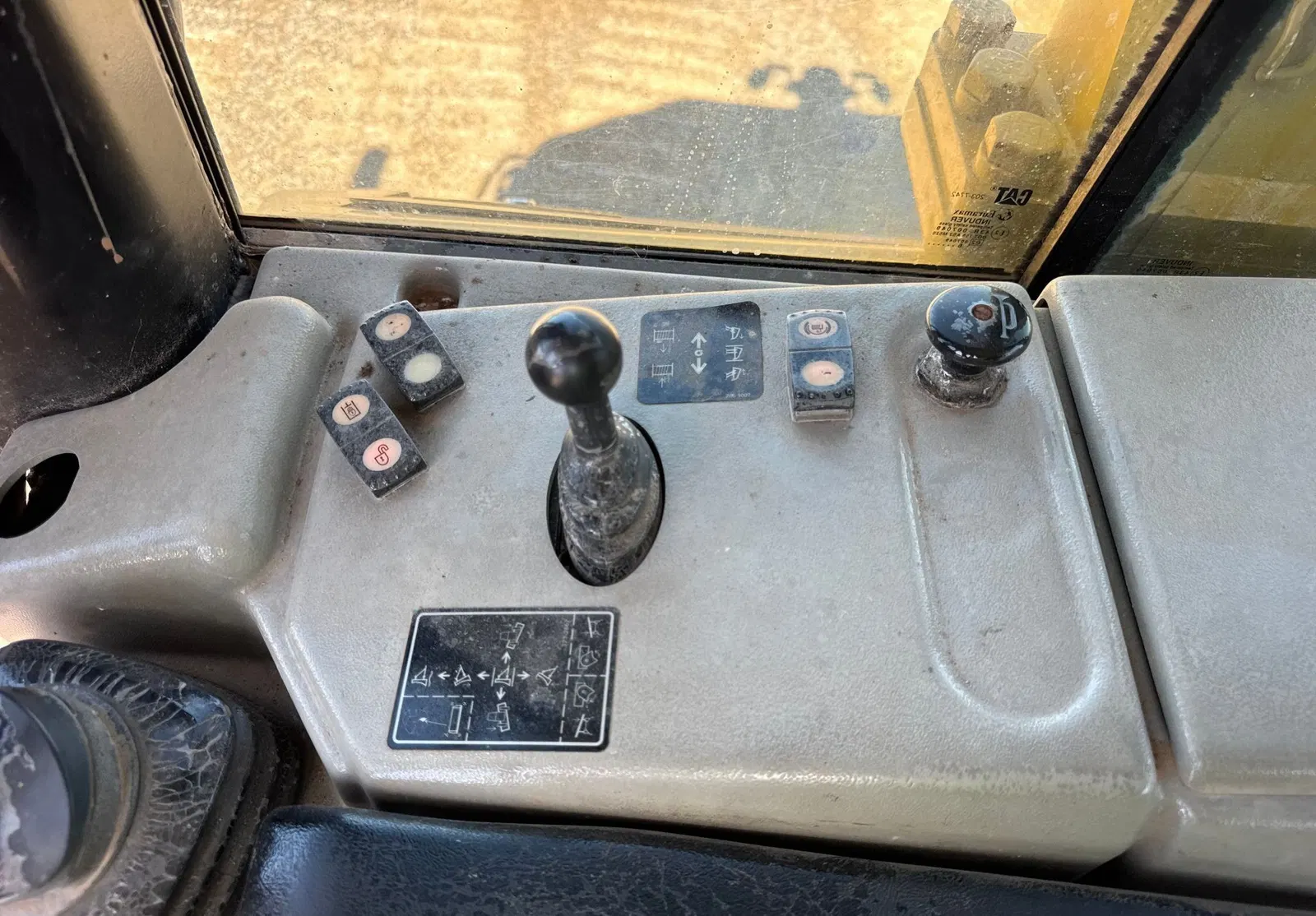 2017 Caterpillar D6N