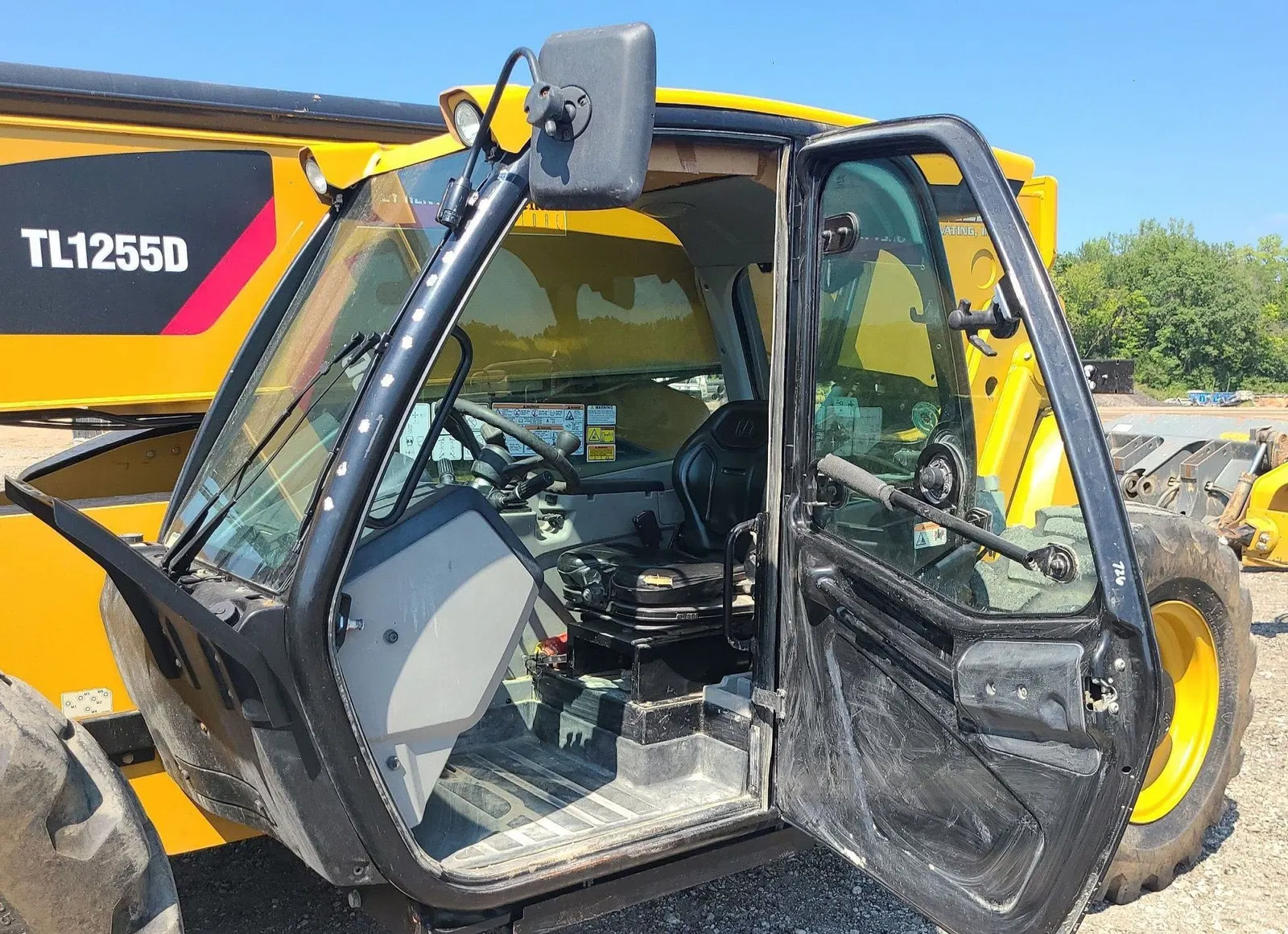 2018 Caterpillar TL1255D