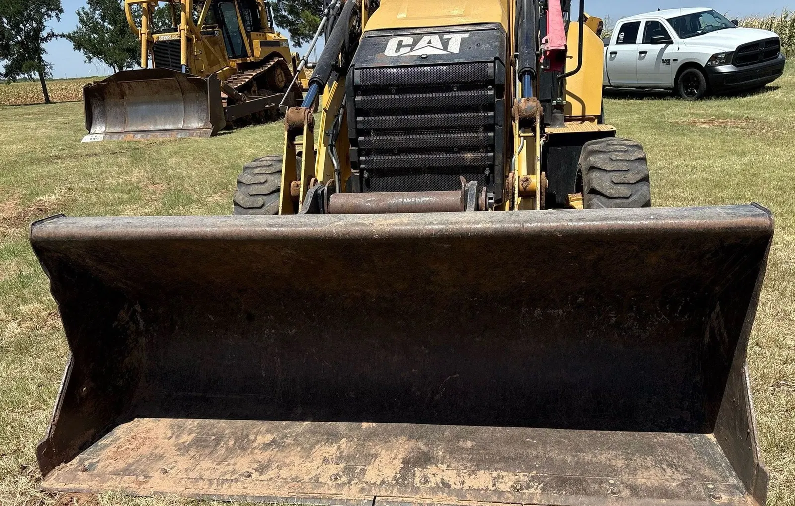2016 Caterpillar 420F2