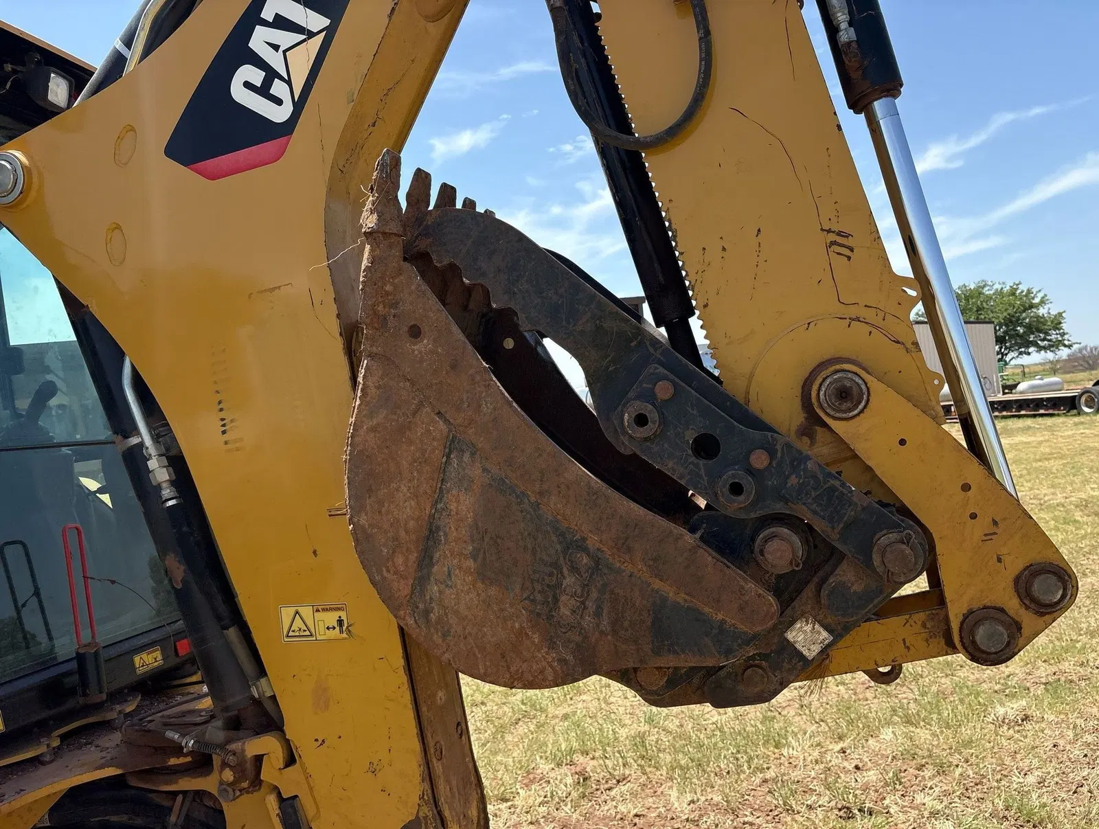 2016 Caterpillar 420F2