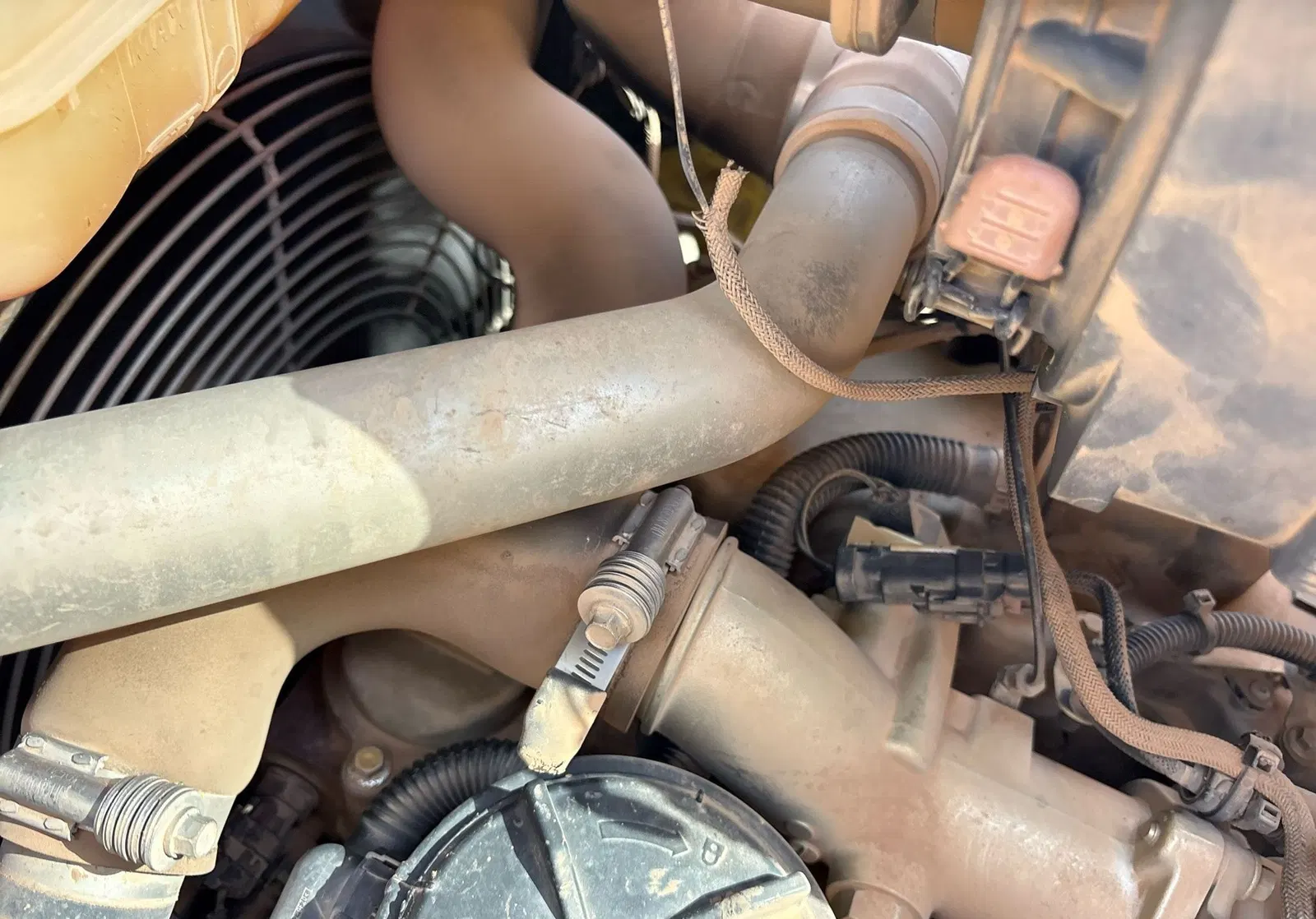 2016 Caterpillar 420F2