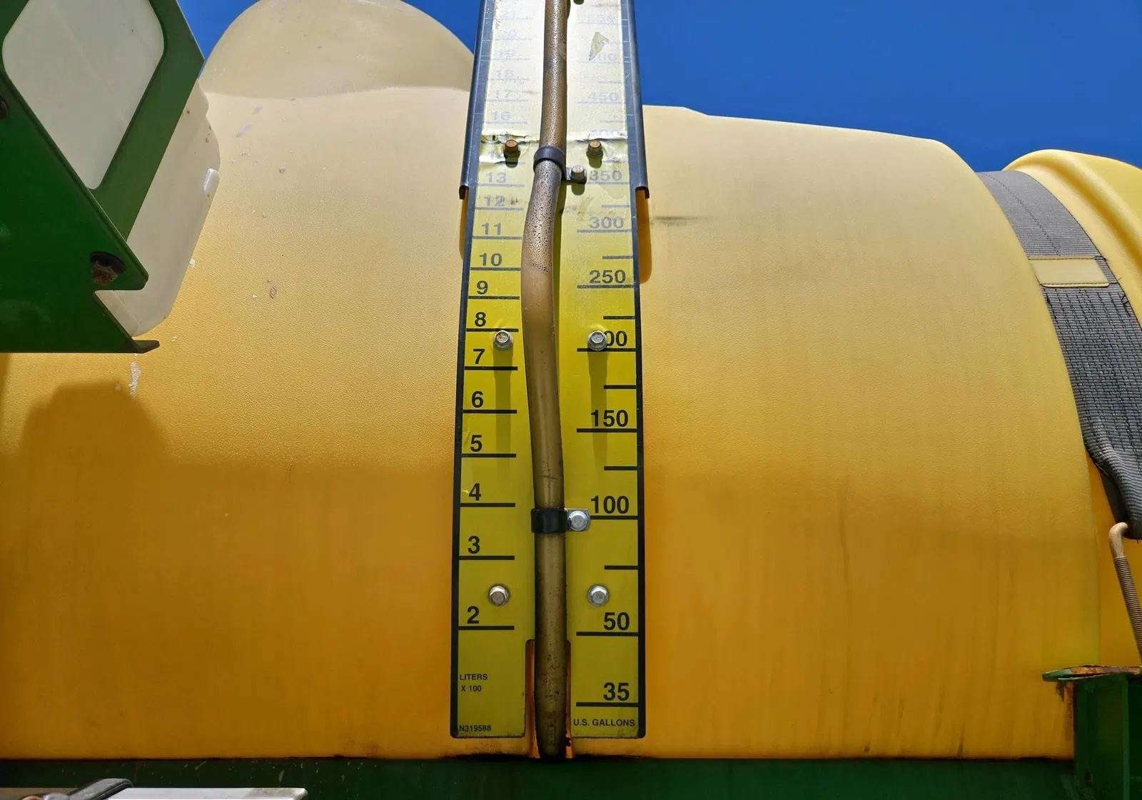 2021 John Deere R4023