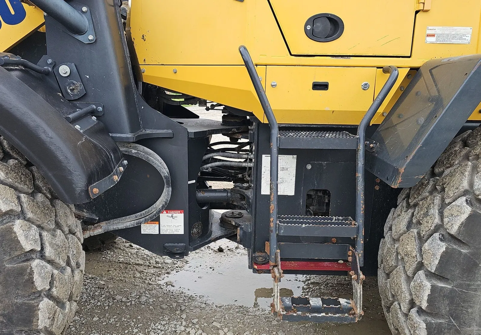 2016 Komatsu WA270-7