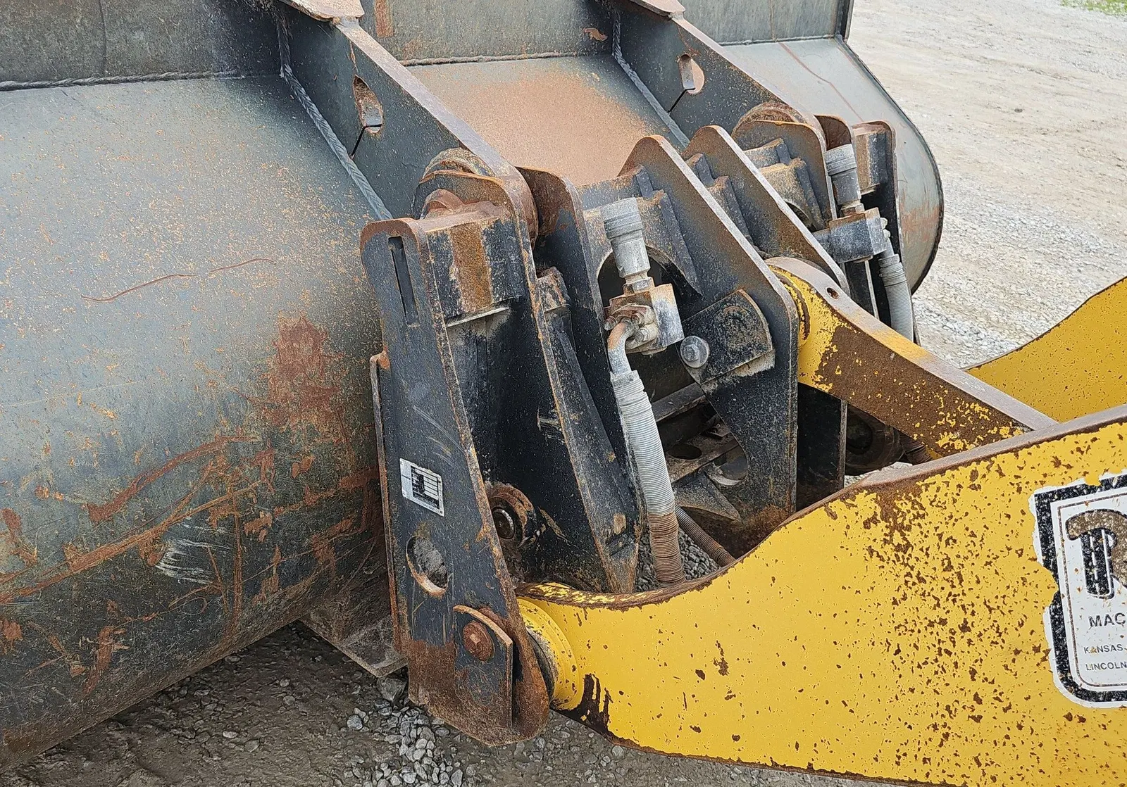 2016 Komatsu WA270-7