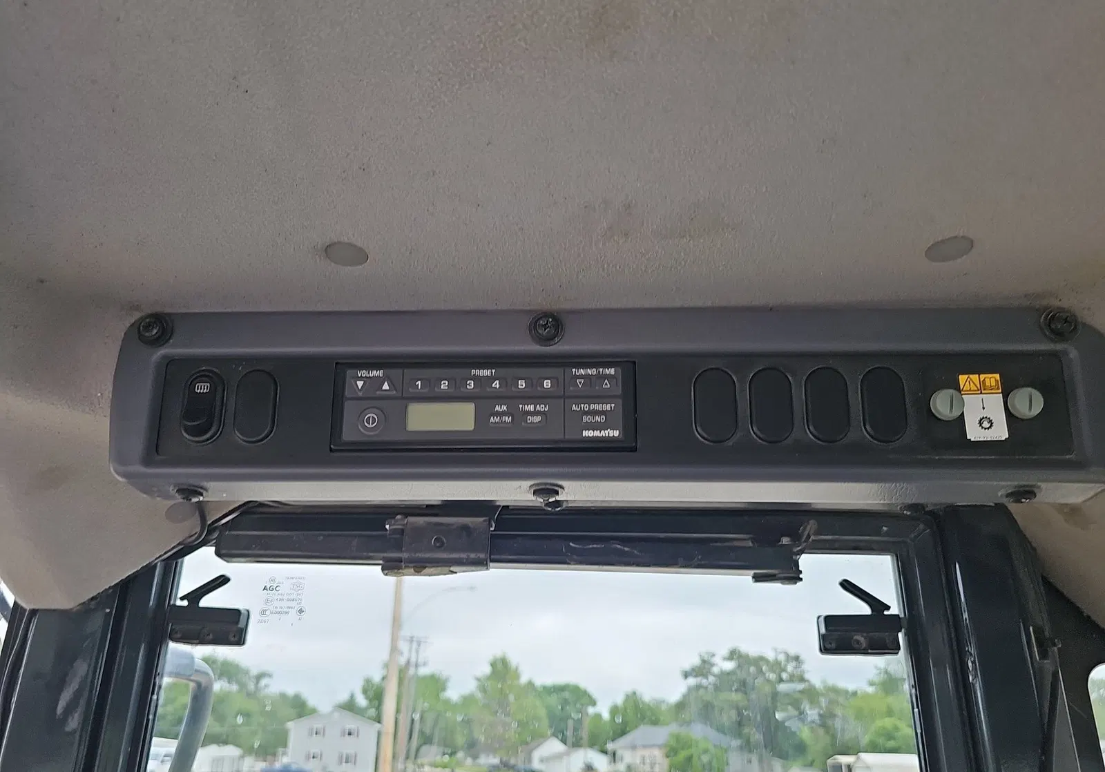 2016 Komatsu WA270-7