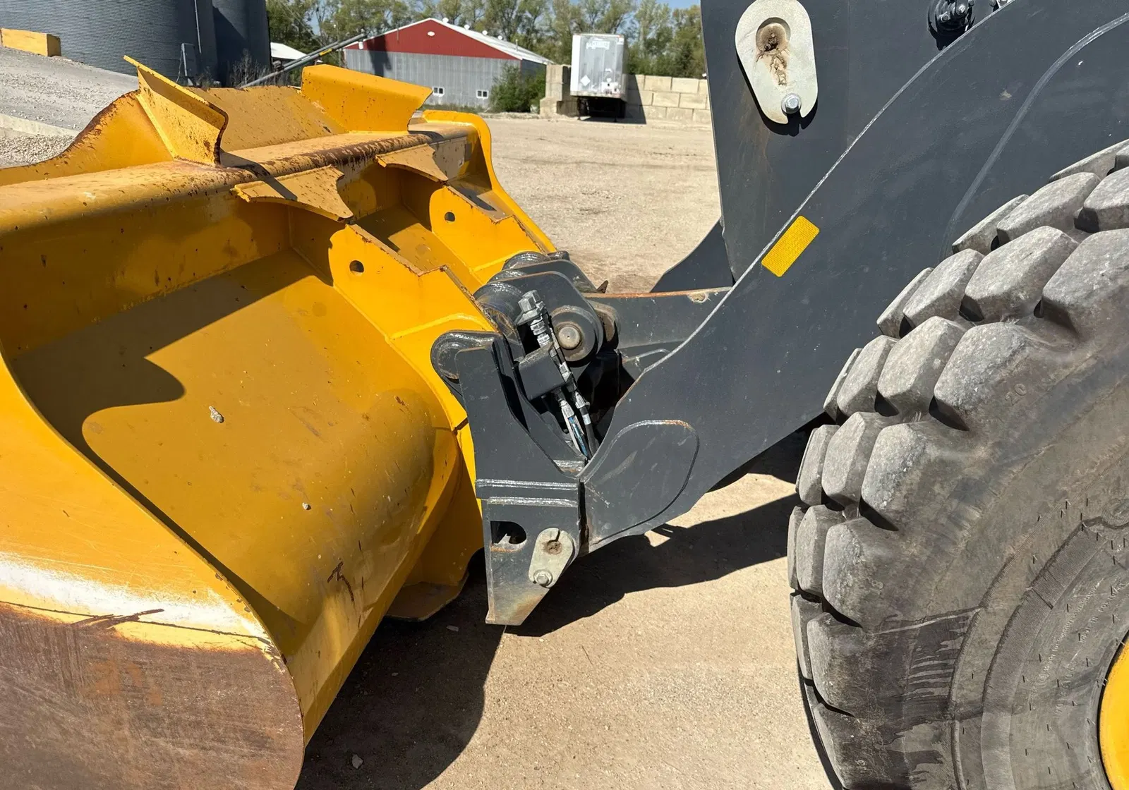 2023 John Deere 524P