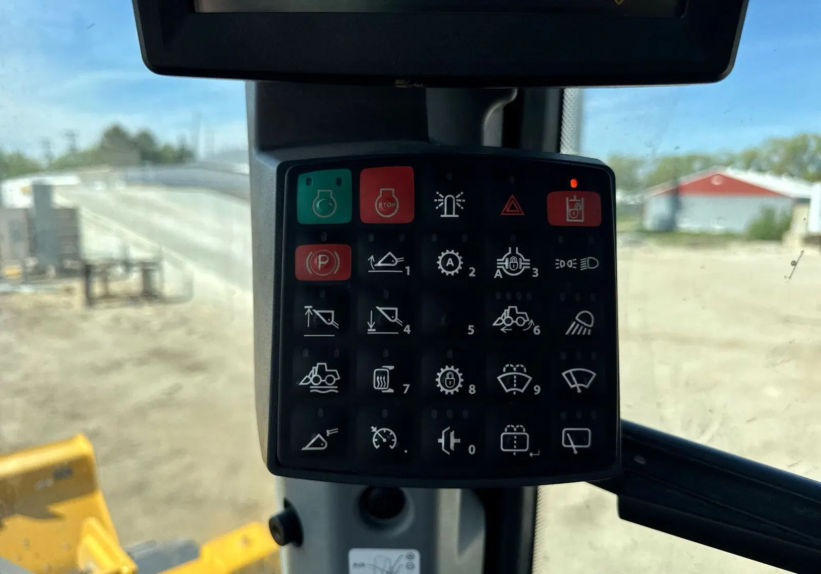 2023 John Deere 524P