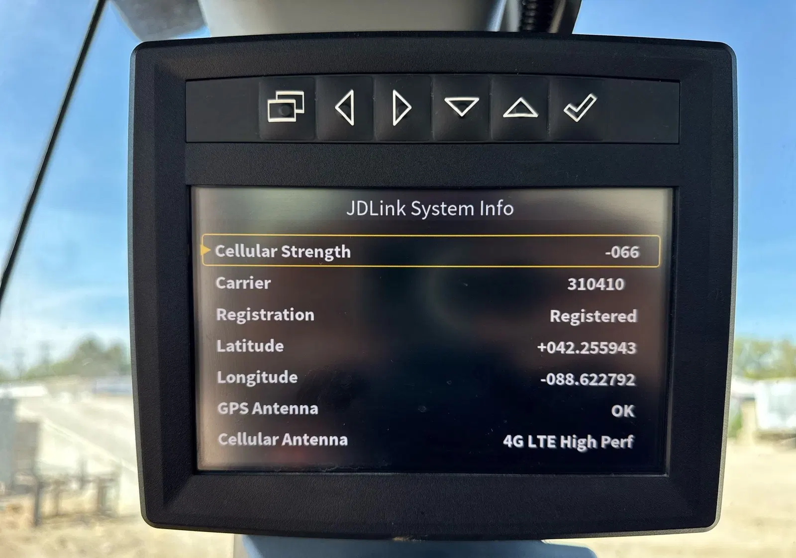 2023 John Deere 524P