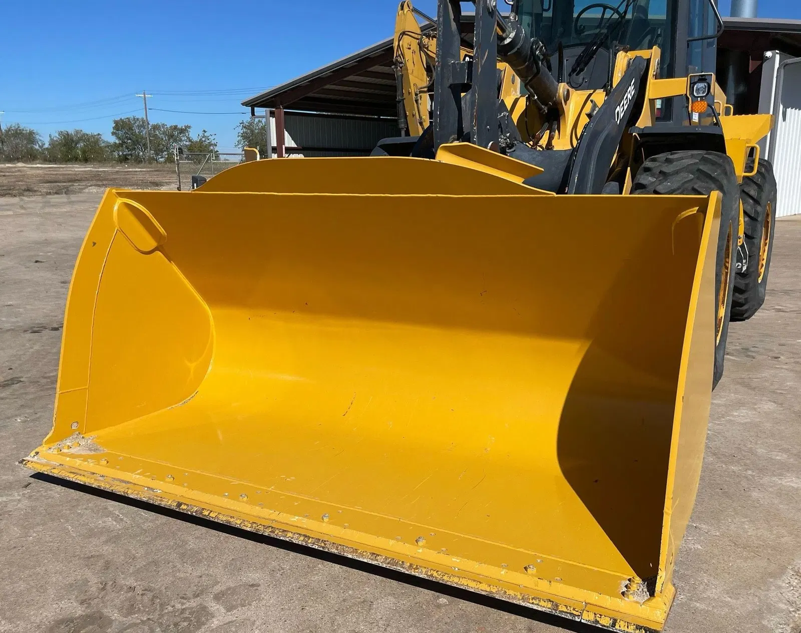2022 John Deere 544