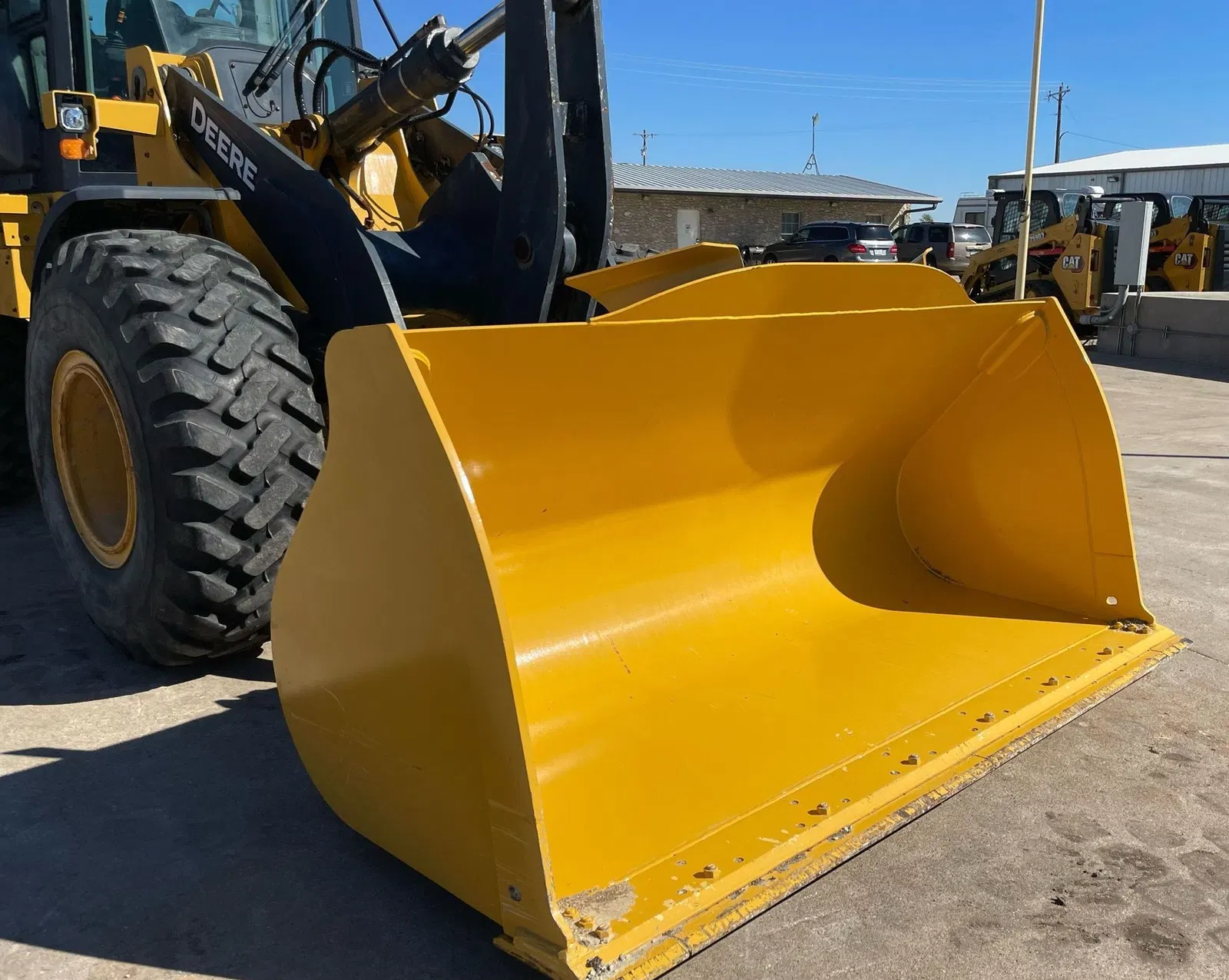 2022 John Deere 544