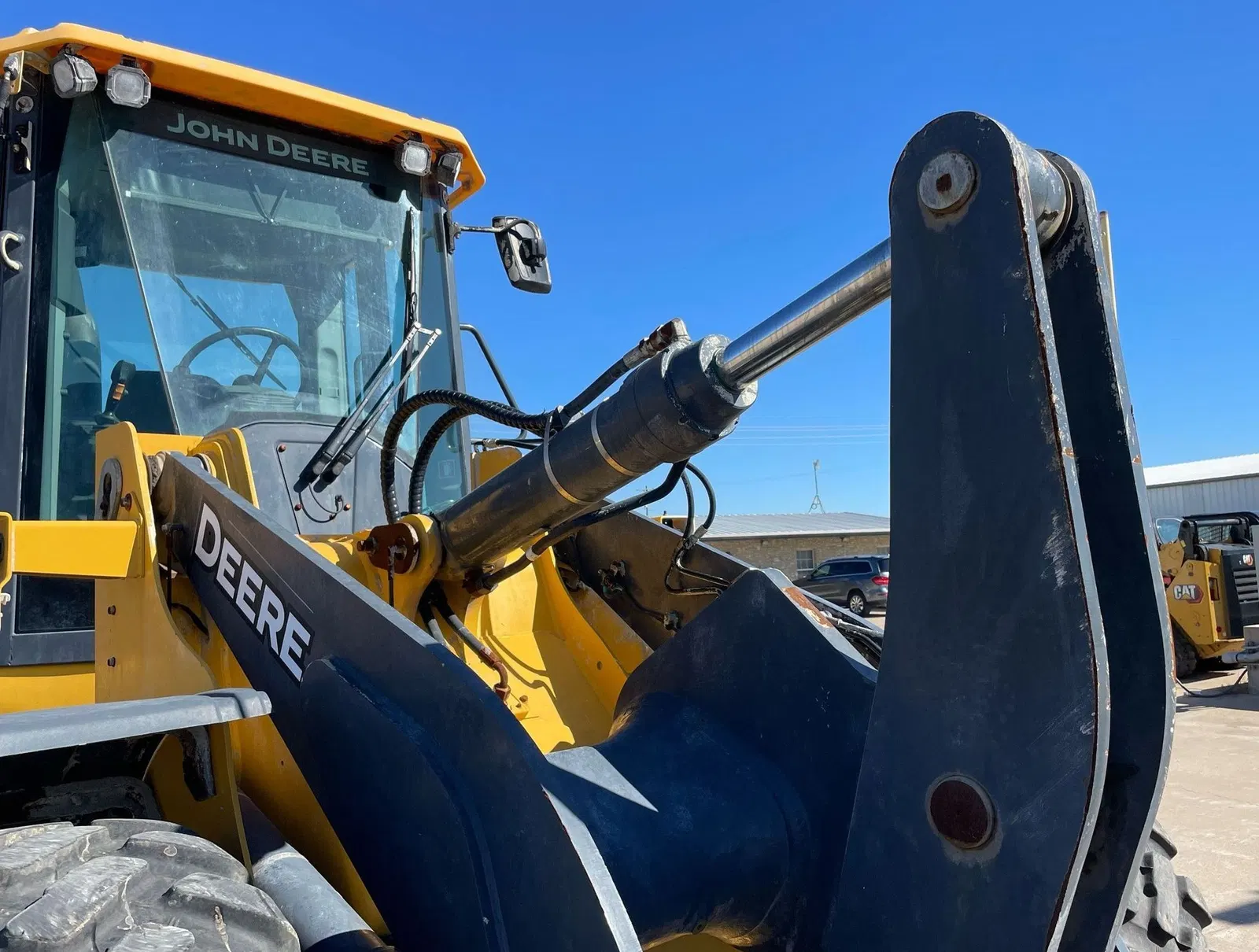 2022 John Deere 544