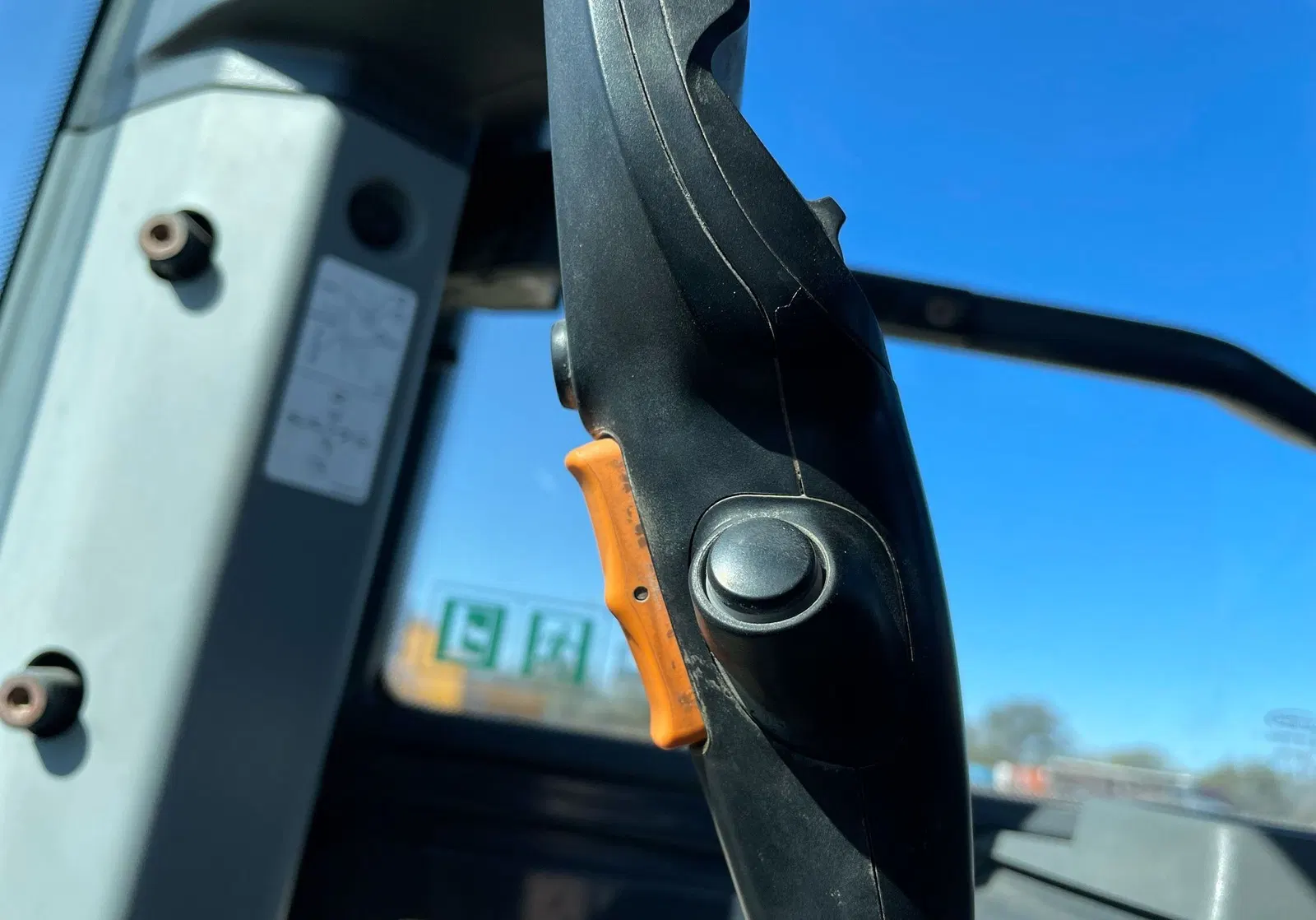 2022 John Deere 544