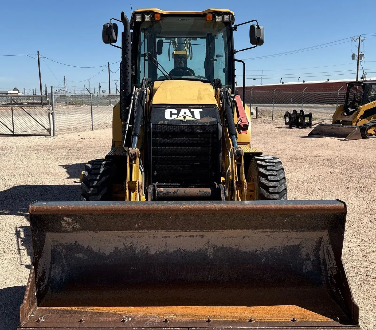 2019 Caterpillar 420F2