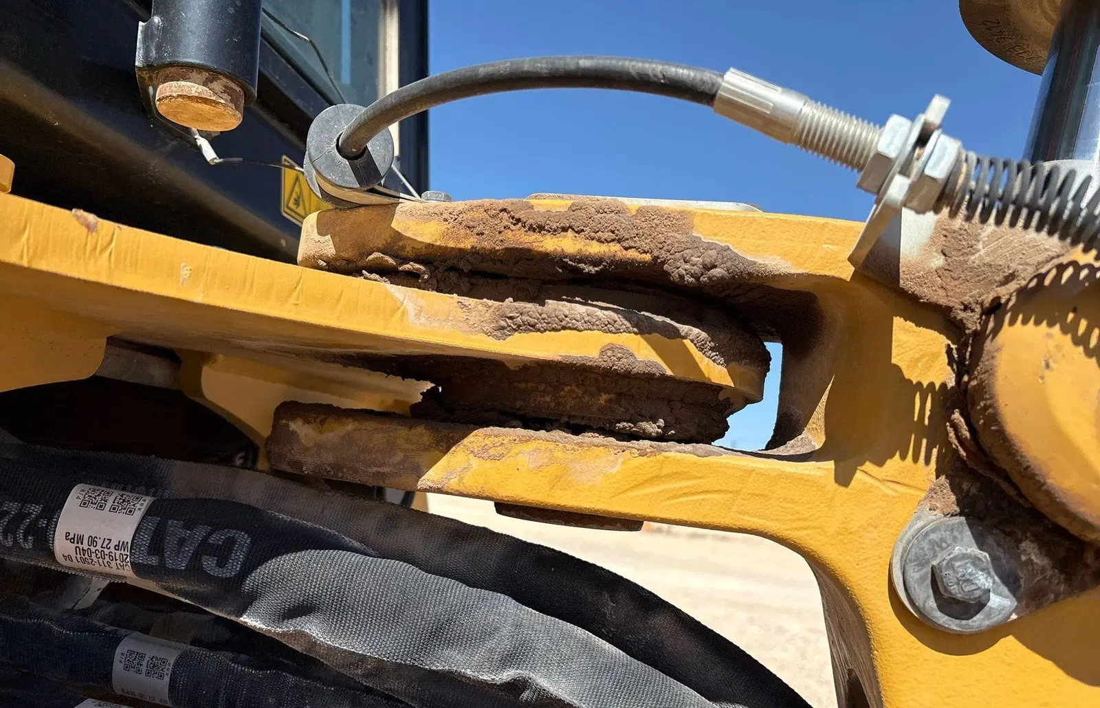 2019 Caterpillar 420F2
